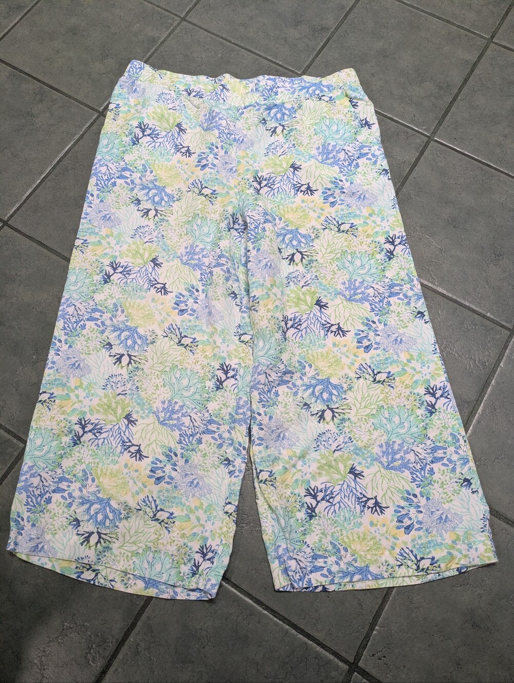 Northern Reflections Wide Leg Floral Pants XL (Free With $50 Purchase)